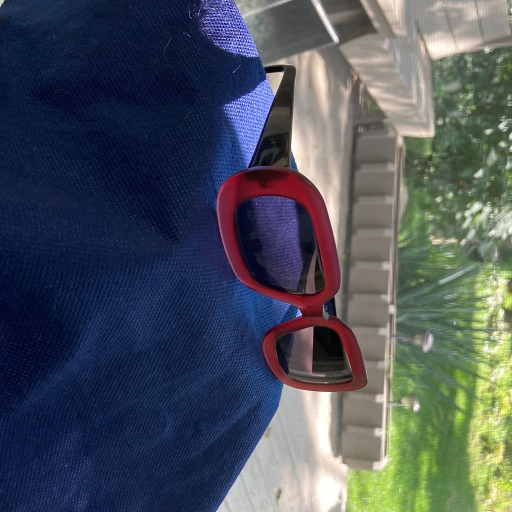 Ladies Chic Red Sunglasses. Red and some black. Made in Italy.